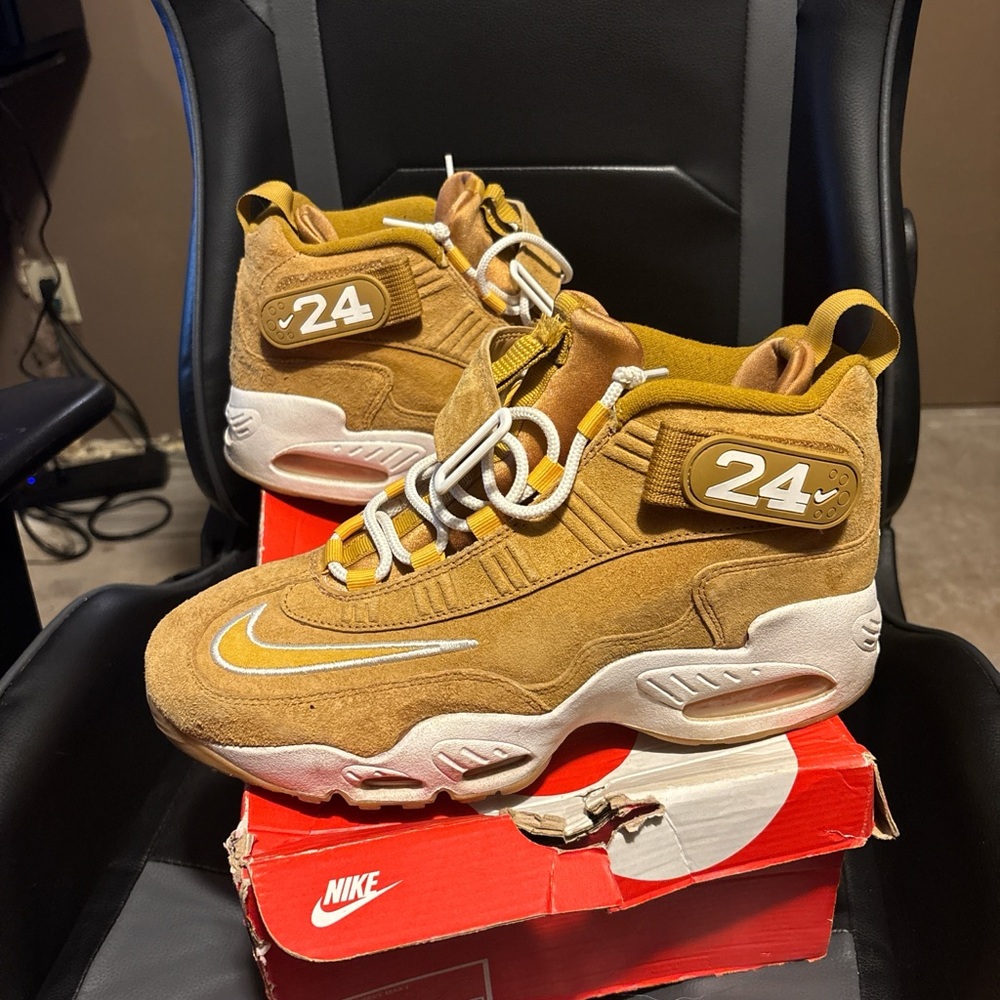 Nike Air Griffey size 10.5